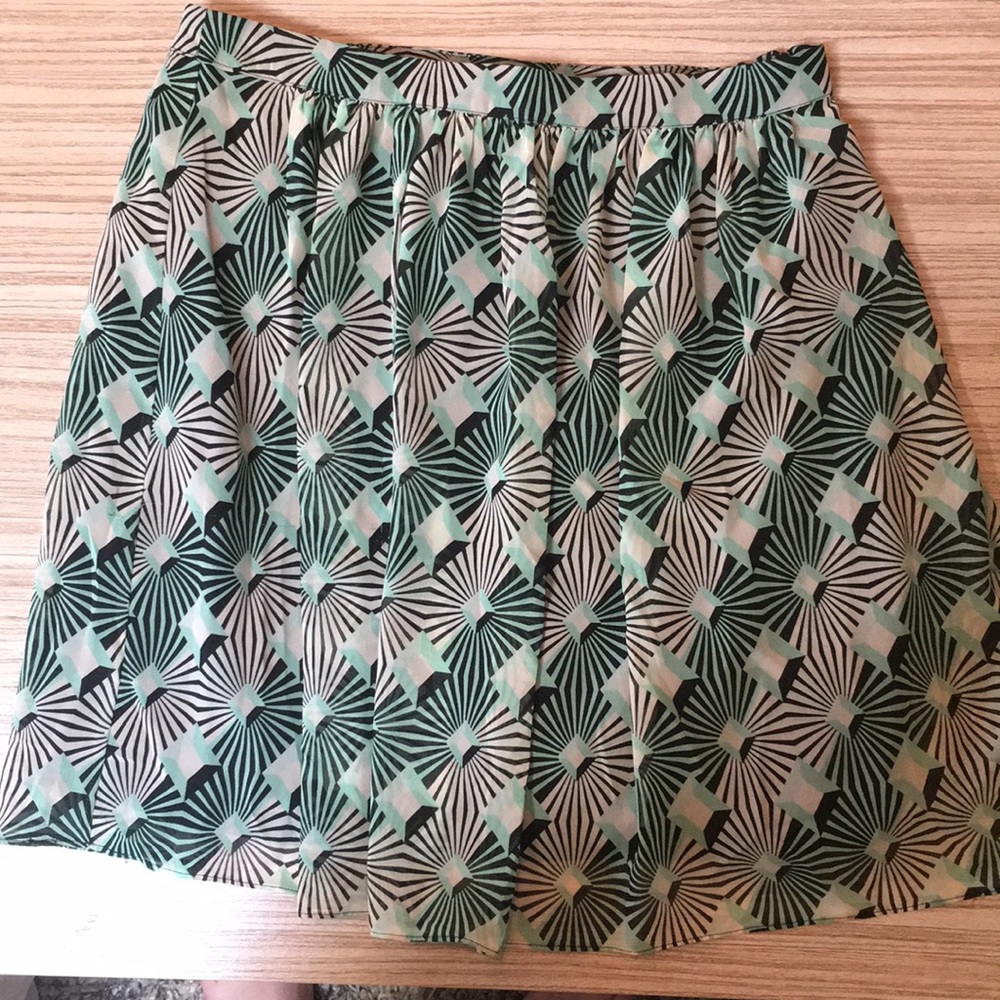 Worthington Black and Teal Skirt Size M
